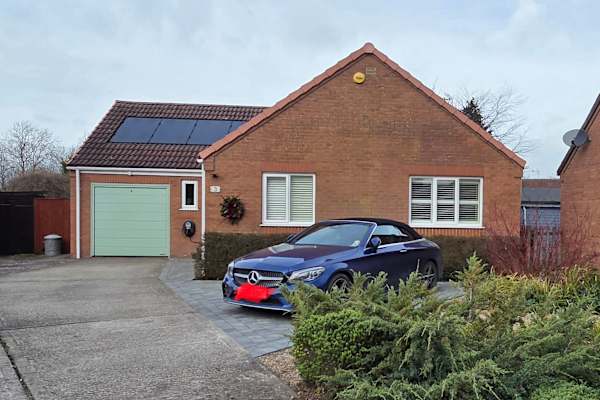 House sit in Pocklington, United Kingdom