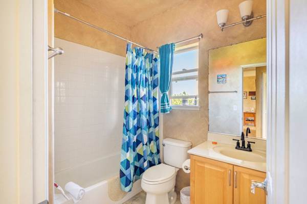 House sit in Waikoloa Village, HI, US