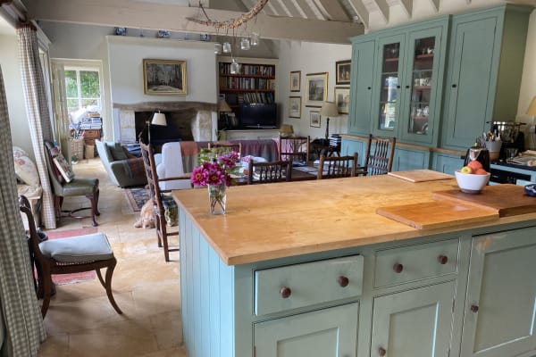 House sit in Stroud, United Kingdom
