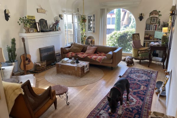 House sit in Long Beach, CA, US