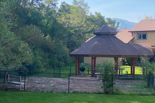 House sit in Glenwood Springs, CO, US