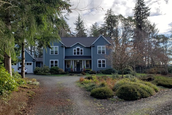 House sit in Bainbridge Island, WA, US