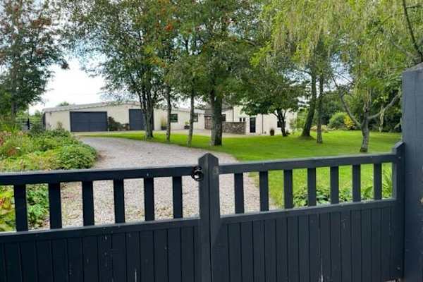 House sit in Lydney, United Kingdom