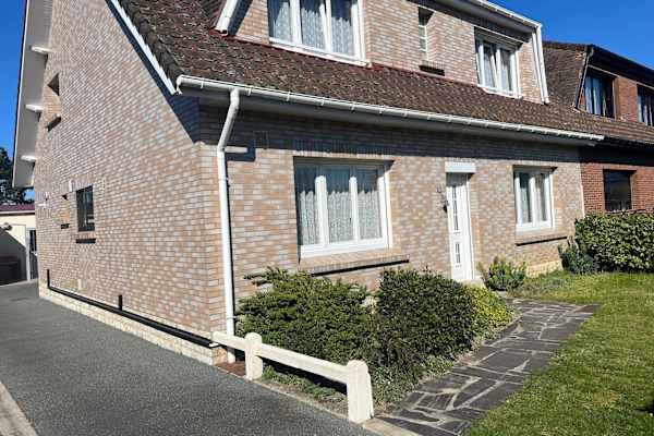 House sit in Marck, France