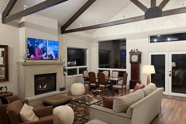 House sit in Edwards, CO, US