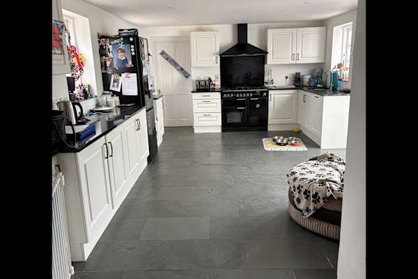 House sit in Over Wallop, United Kingdom