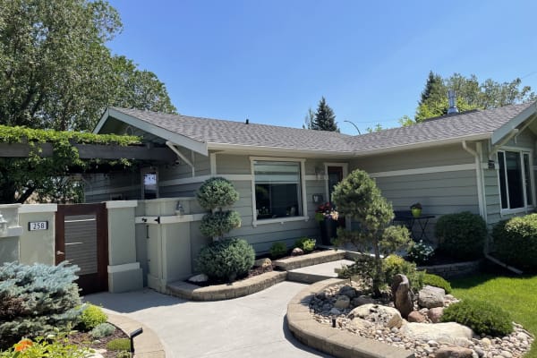 House sit in Saskatoon, SK, Canada