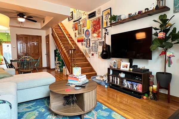 House sit in Kansas City, MO, US