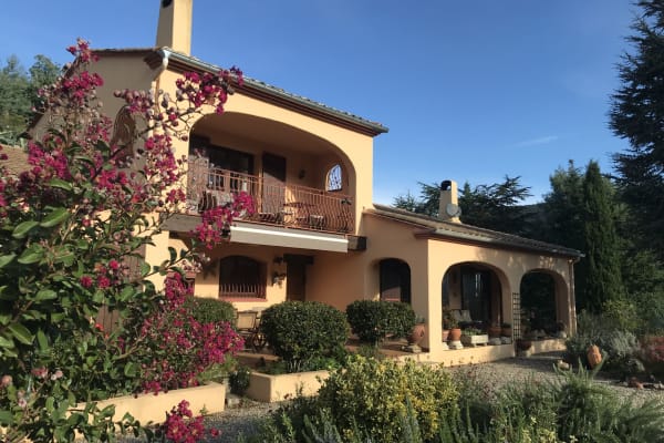 House sit in Ceret, France