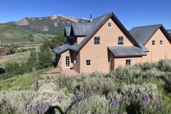 House sit in Crested Butte, CO, US