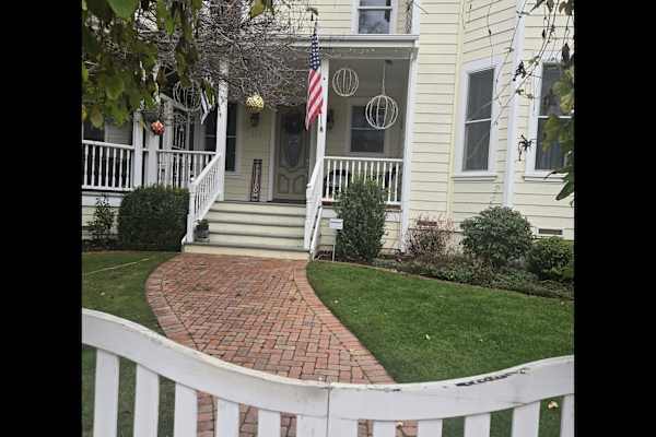 House sit in Sutter Creek, CA, US