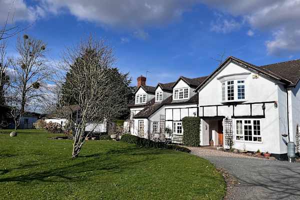 House sit in Great Malvern, United Kingdom