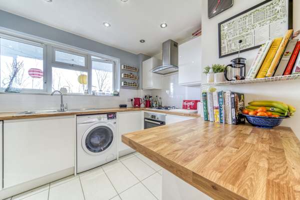 House sit in Crystal Palace, United Kingdom