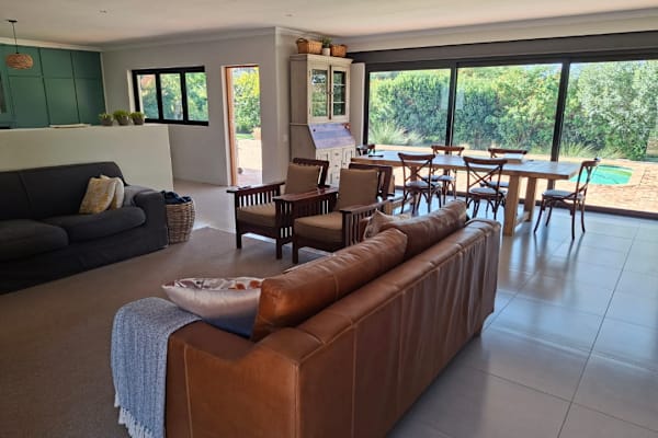 House sit in Kleinmond, South Africa