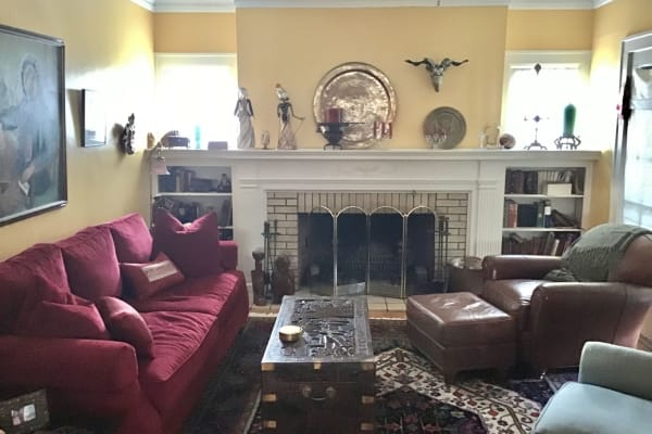 House sit in Milwaukee, WI, US
