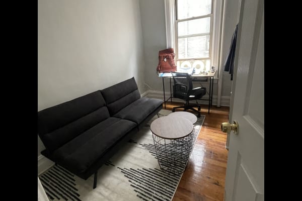 House sit in New York City, NY, US