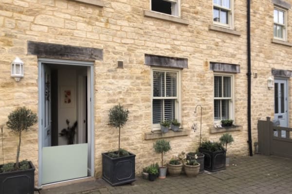 House sit in Tetbury, United Kingdom