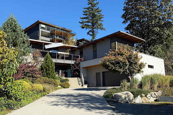 House sit in Squamish, BC, Canada