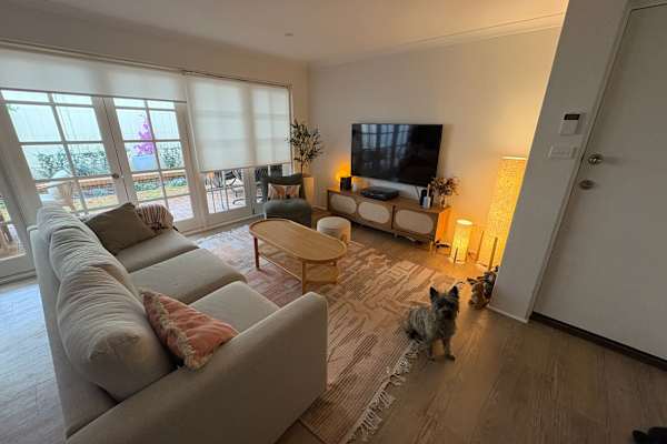 House sit in Perth, WA, Australia