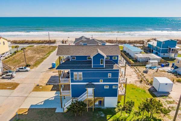 House sit in North Topsail Beach, NC, US