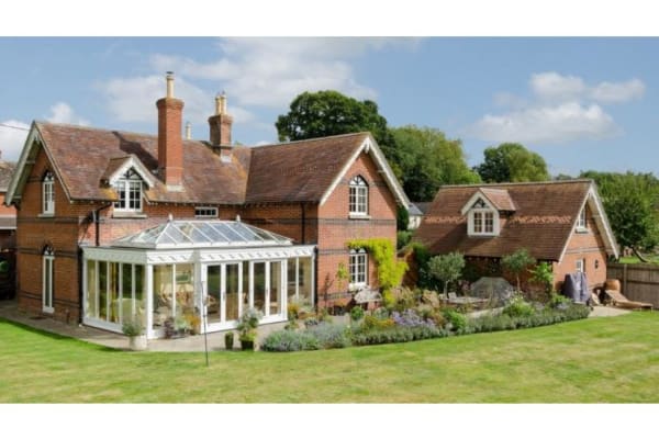 House sit in Witchampton, United Kingdom