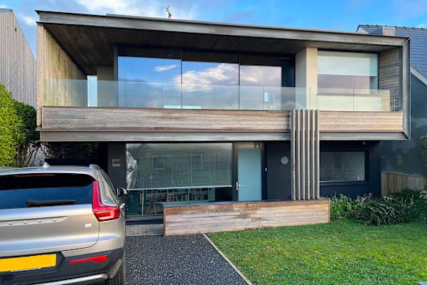 House sit in Pennard, United Kingdom