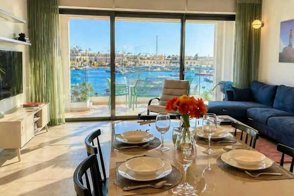 House sit in Sliema, Malta