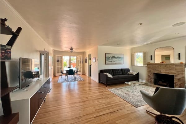 House sit in Santa Barbara, CA, US