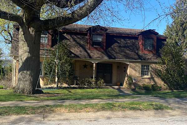 House sit in East York, PA, US