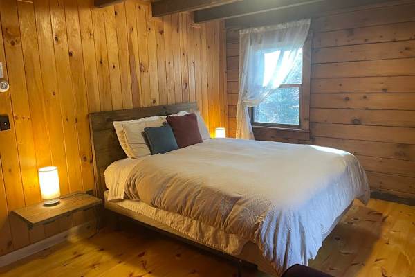 House sit in Ellsworth, NH, US