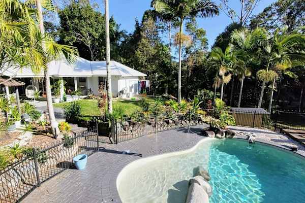 House sit in Noosa Heads, QLD, Australia