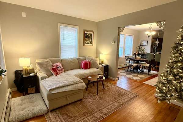 House sit in Philadelphia, PA, US