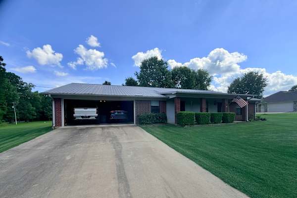 House sit in Redwater, TX, US