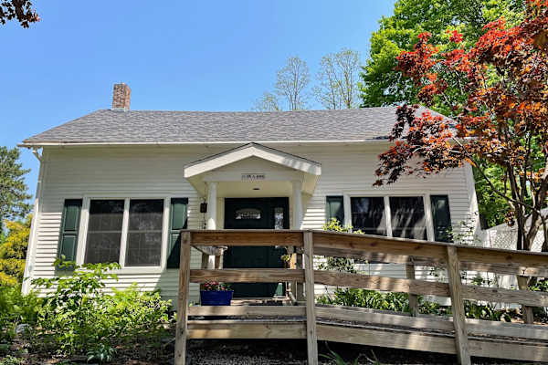 House sit in Burlington, VT, US