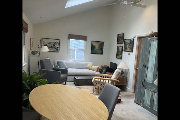 House sit in Portsmouth, NH, US