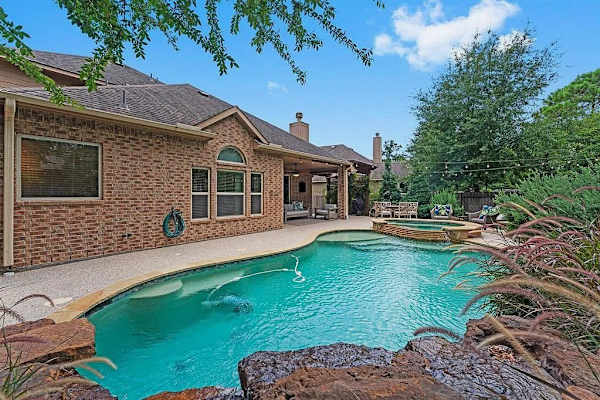 House sit in The Woodlands, TX, US