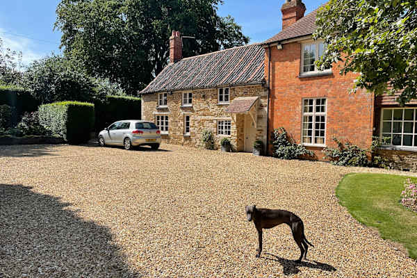 House sit in Oakham, United Kingdom