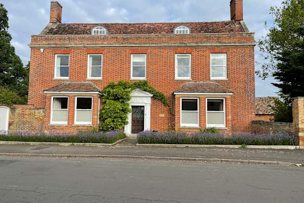 House sit in Cambridge, United Kingdom