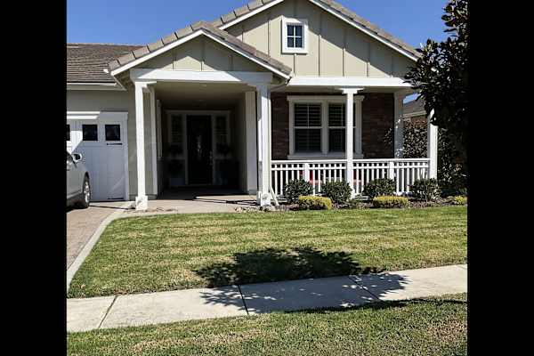 House sit in Nipomo, CA, US
