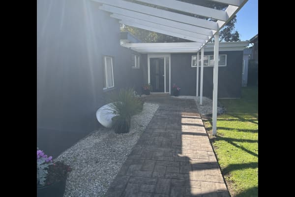 House sit in Orewa, New Zealand