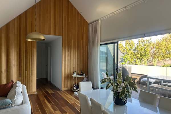 House sit in Brighton Beach, VIC, Australia