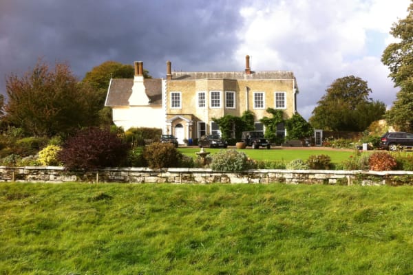 House sit in Wadhurst, United Kingdom