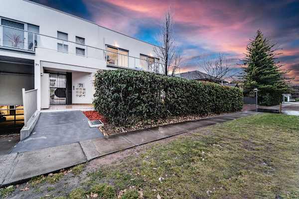 House sit in Canberra, Australian Capital Territory, Australia