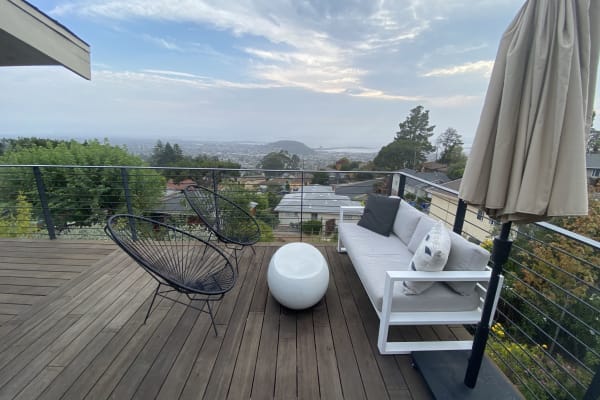 House sit in El Cerrito, CA, US