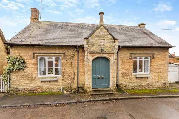 House sit in Podington, United Kingdom