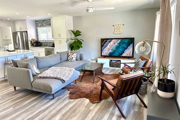 House sit in Santa Barbara, CA, US