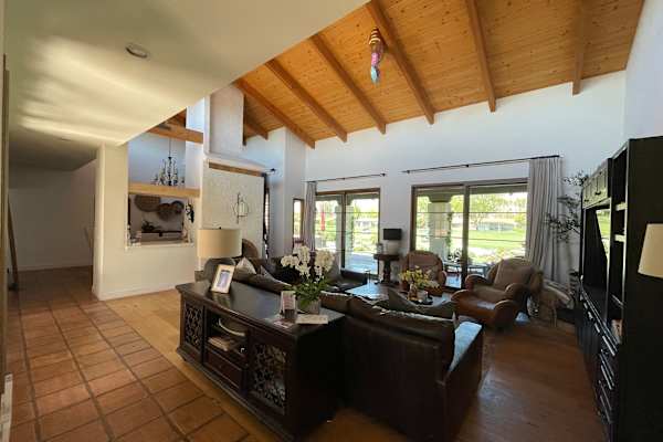 House sit in La Quinta, CA, US