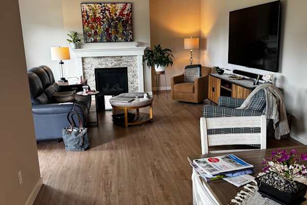 House sit in Sedro-Woolley, WA, US