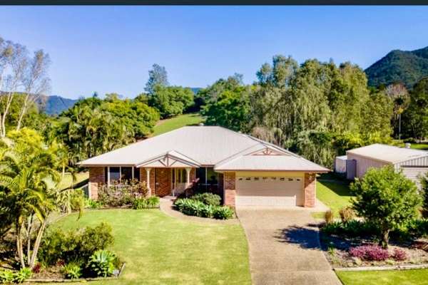 House sit in Brisbane, QLD, Australia