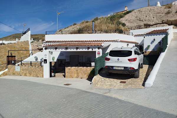 House sit in Zújar, Spain